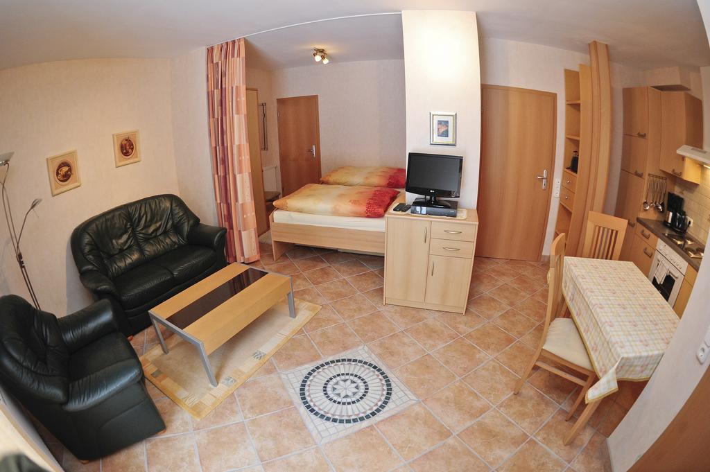 Der Eichenhof Hotel Hellwege ภายนอก รูปภาพ